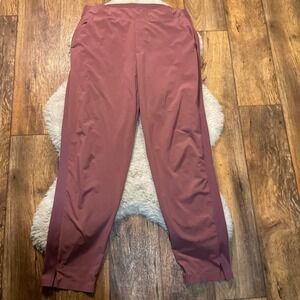 Athleta Pants Nylon Size 14 Blush Mauve Pockets Lightweight Stretch 30.5" Inseam